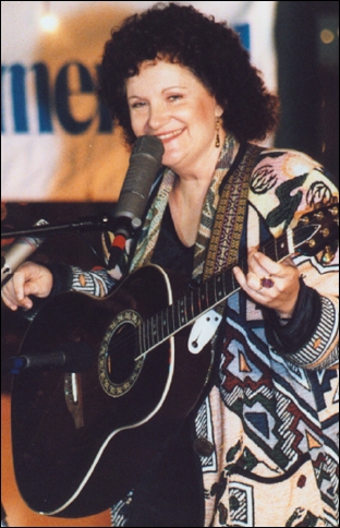LISA2 Lights'oLake'99.jpg